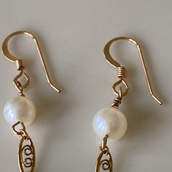 14k gold earrings - Picture 3 of 6